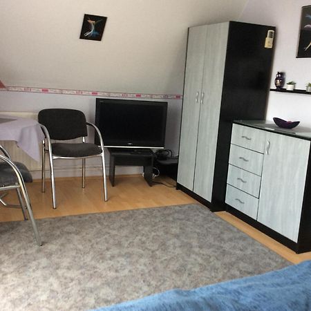 Gyenesi Virag Apartman Gyenesdias Bagian luar foto