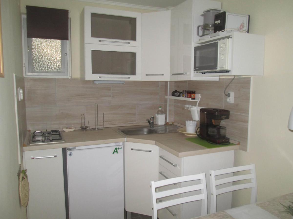 Gyenesi Virag Apartman Gyenesdias Bagian luar foto