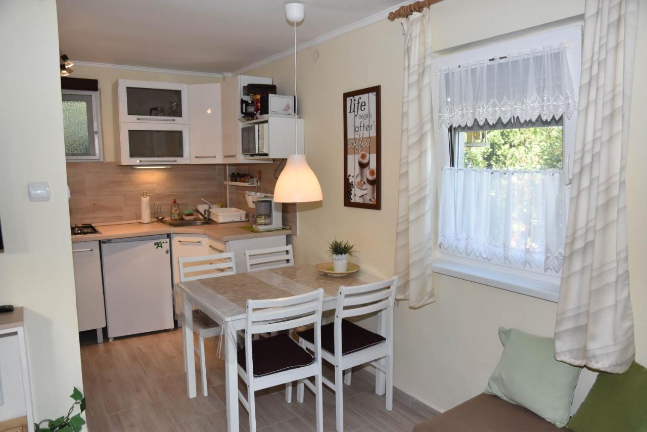 Gyenesi Virag Apartman Gyenesdias Bagian luar foto