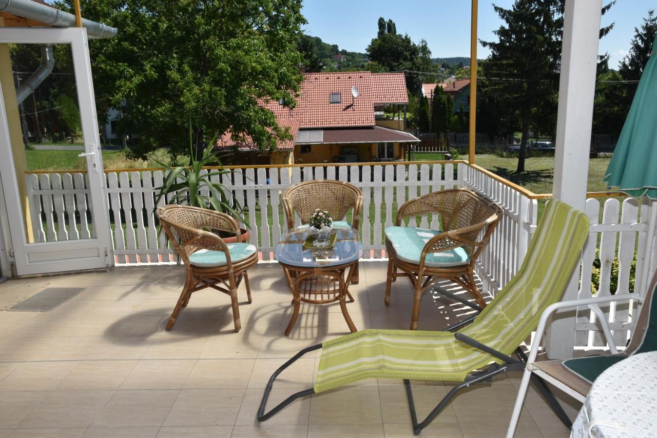 Gyenesi Virag Apartman Gyenesdias Bagian luar foto